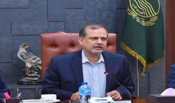 رمضان نگہبان کارڈز کی تقسیم کمشنر راجہ جہانگیر انور کی نگرانی میں