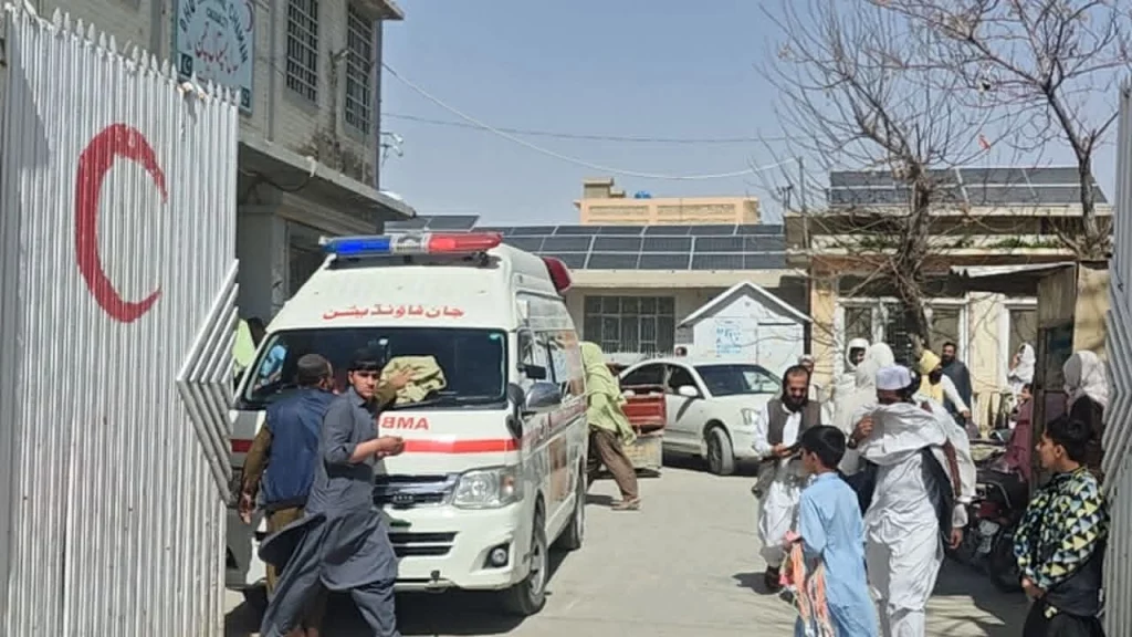 چمن۔ دہشتگردوں کا سکیورٹی اہلکاروں کی گاڑی پر حملہ