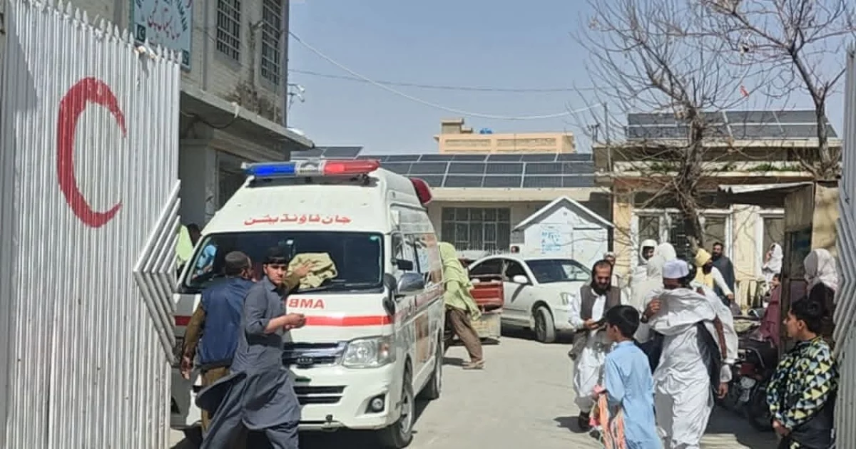 چمن۔ دہشتگردوں کا سکیورٹی اہلکاروں کی گاڑی پر حملہ