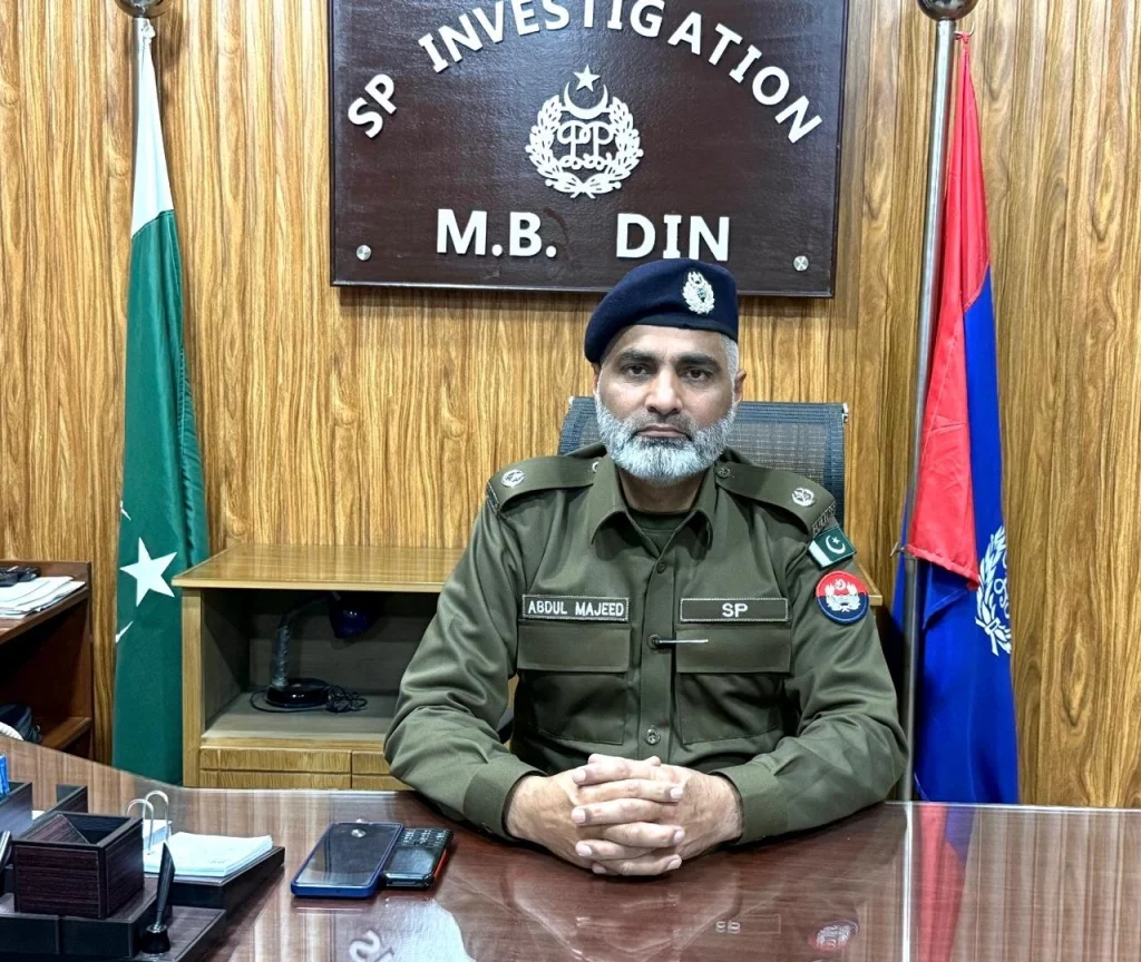 جرائم پیشہ عناصر کے خلاف مؤثر کارروائیاں: 5 اشتہاری گرفتار، منشیات برآمد