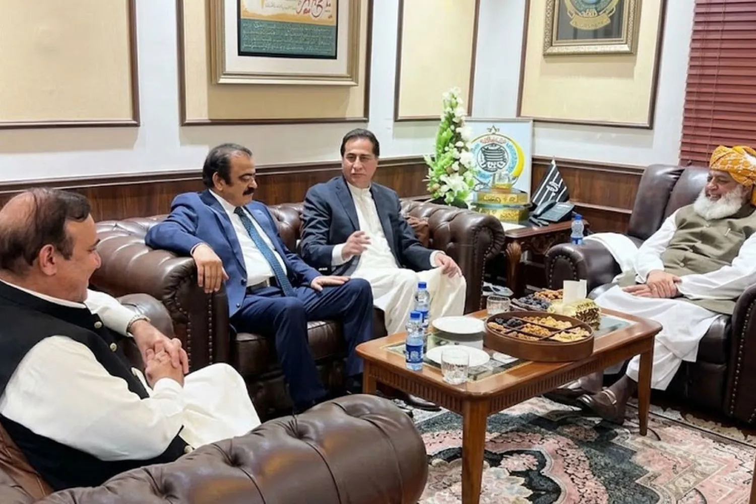 Sardar Ayaz Sadiq Rana Sanaullah and Dr Tariq Fazal Chaudhry meet Maulana Fazlur Rehman in Islamabad